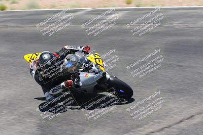 media/Jun-05-2022-WERA (Sun) [[64b01df28d]]/Race 3 C Superbike Expert Novice/